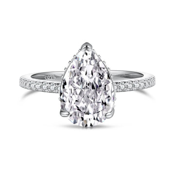 ROYAL TEARDROP RING