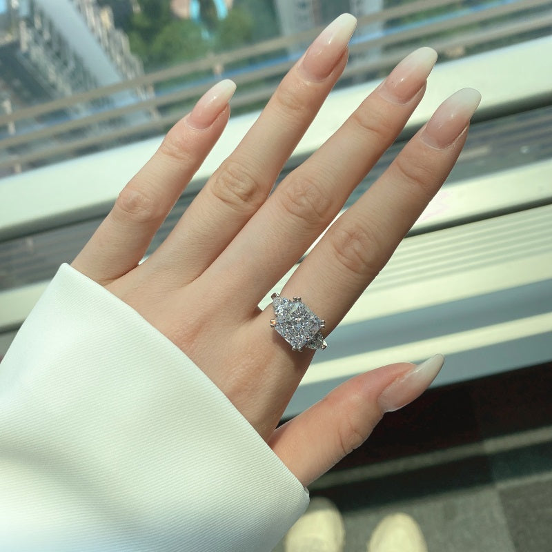 CRYSTAL SKIES RING