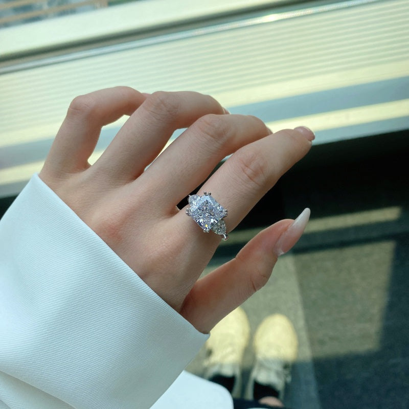 CRYSTAL SKIES RING