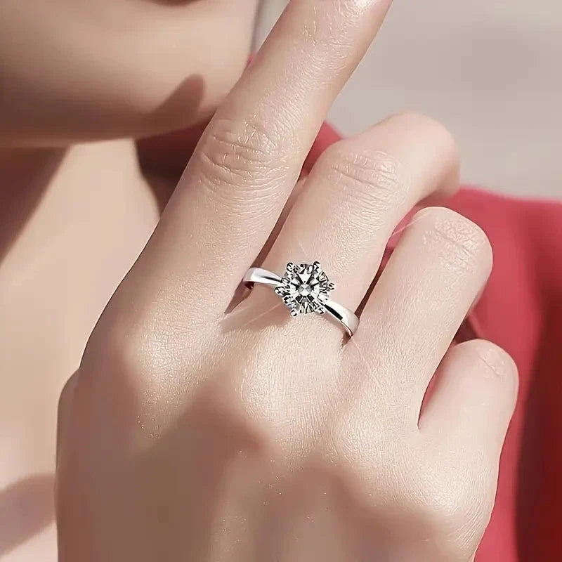 TIMELESS SOLITAIRE RING